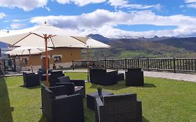 Valle La Fuente Hostal